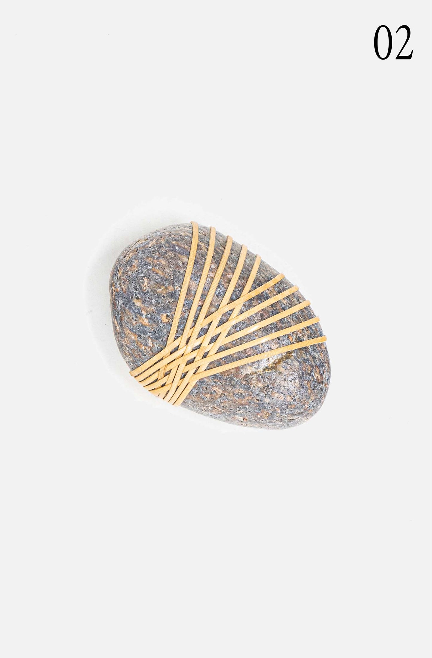 L - Wrapped Stone