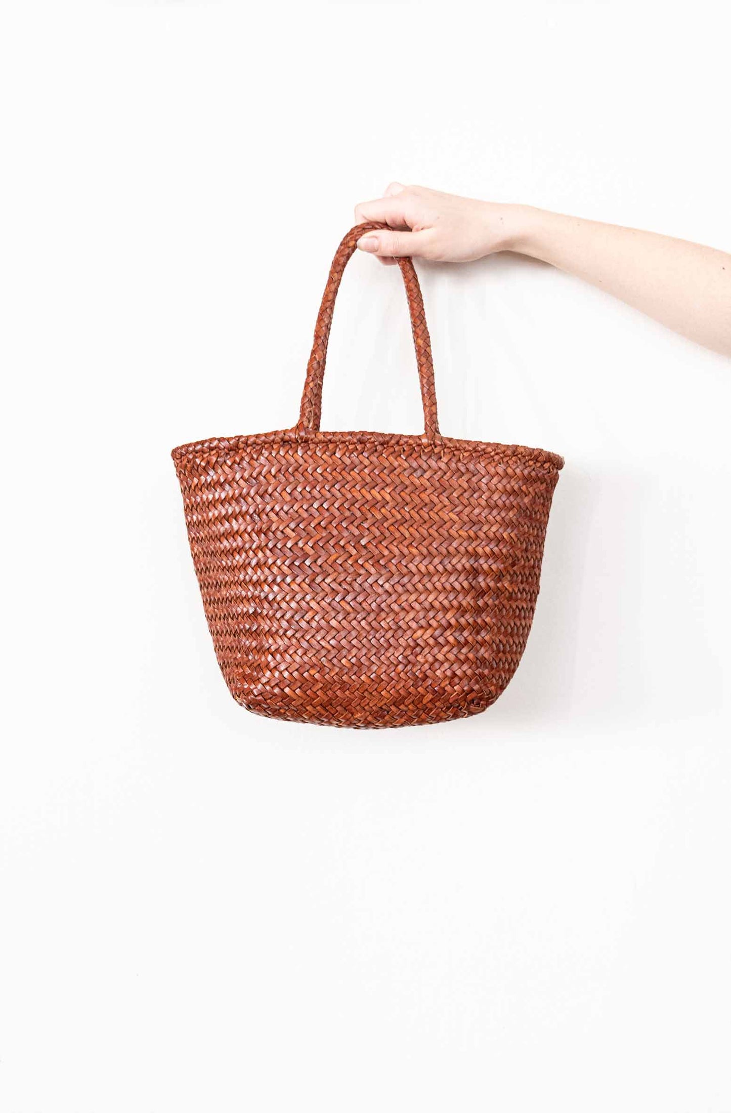 Grace Basket Small Tan