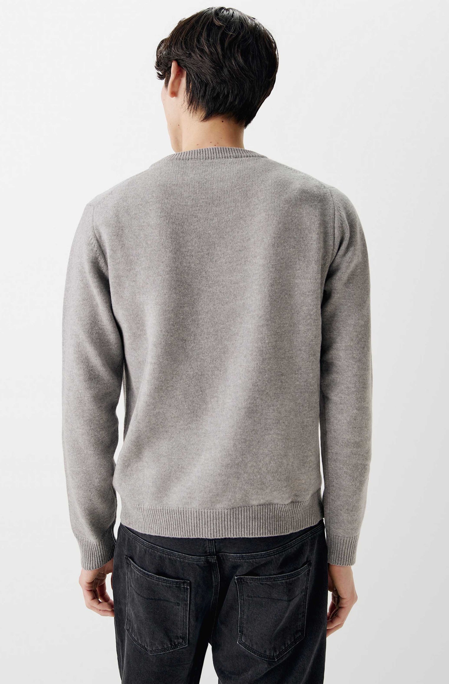 The Men's Classic Cashmere Crew Neck