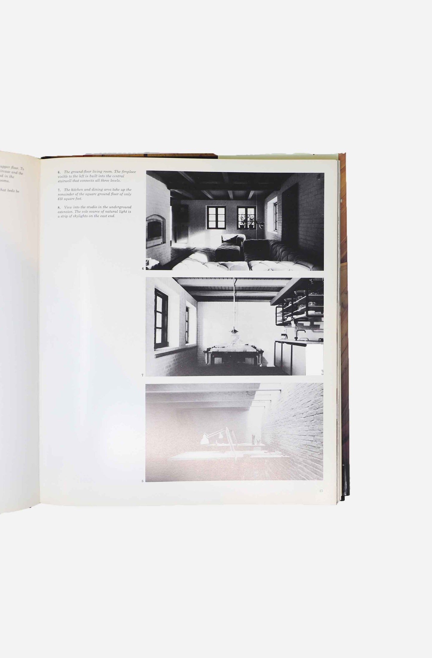 New Living In Old Houses - Frank Werner