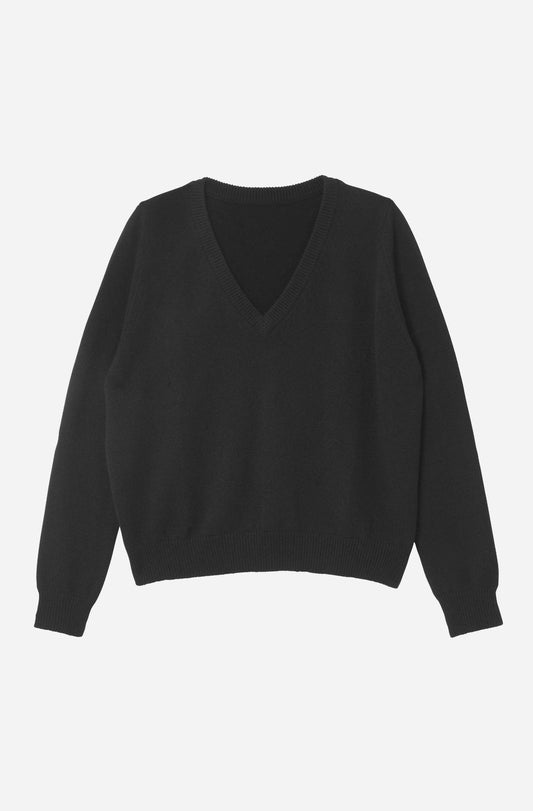 The Classic Cashmere V-Neck