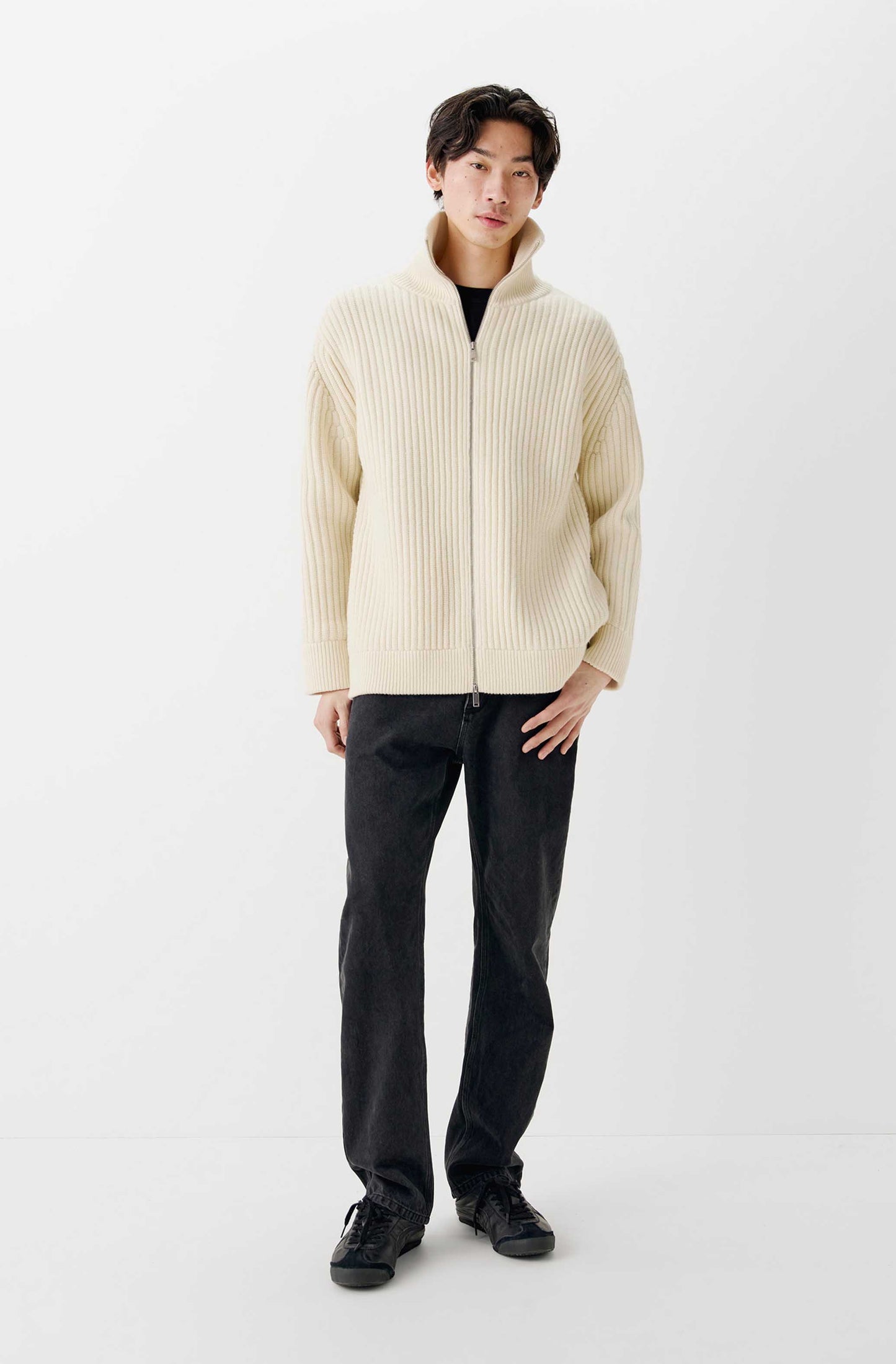 The Hampton Cashmere Zip Up