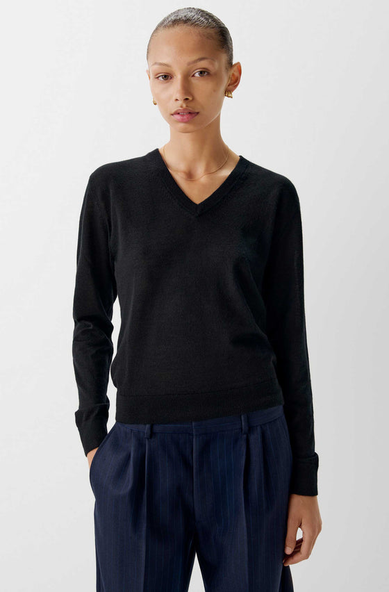 The Latymer Cashmere V-Neck