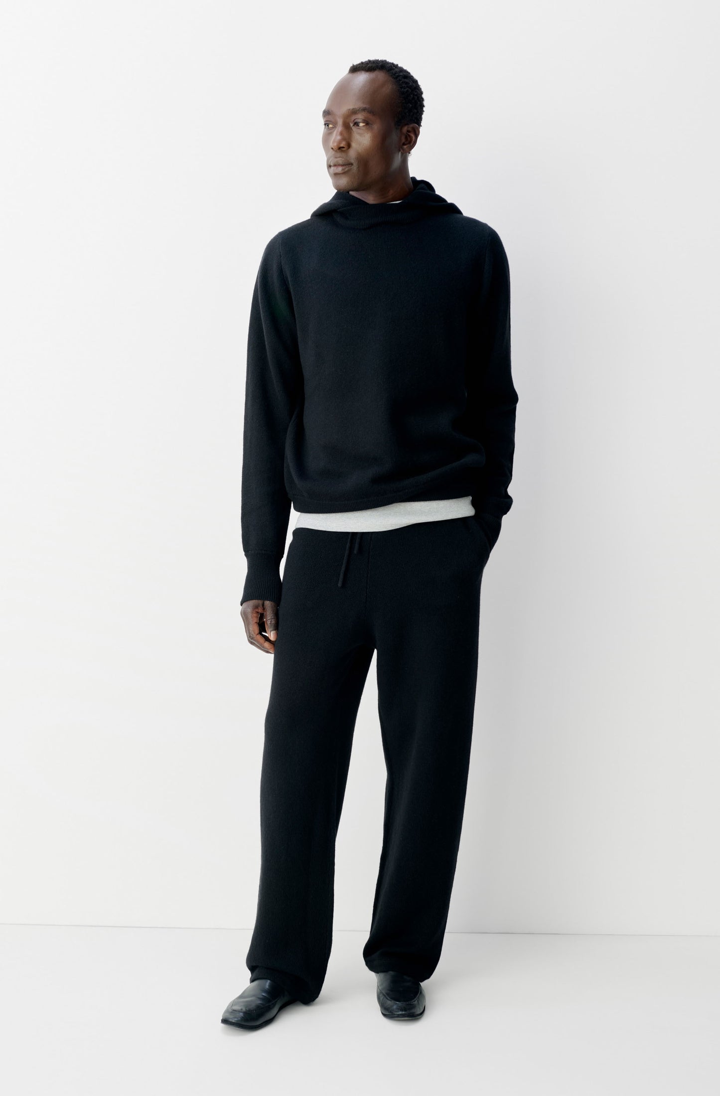 The Regents Cashmere Joggers