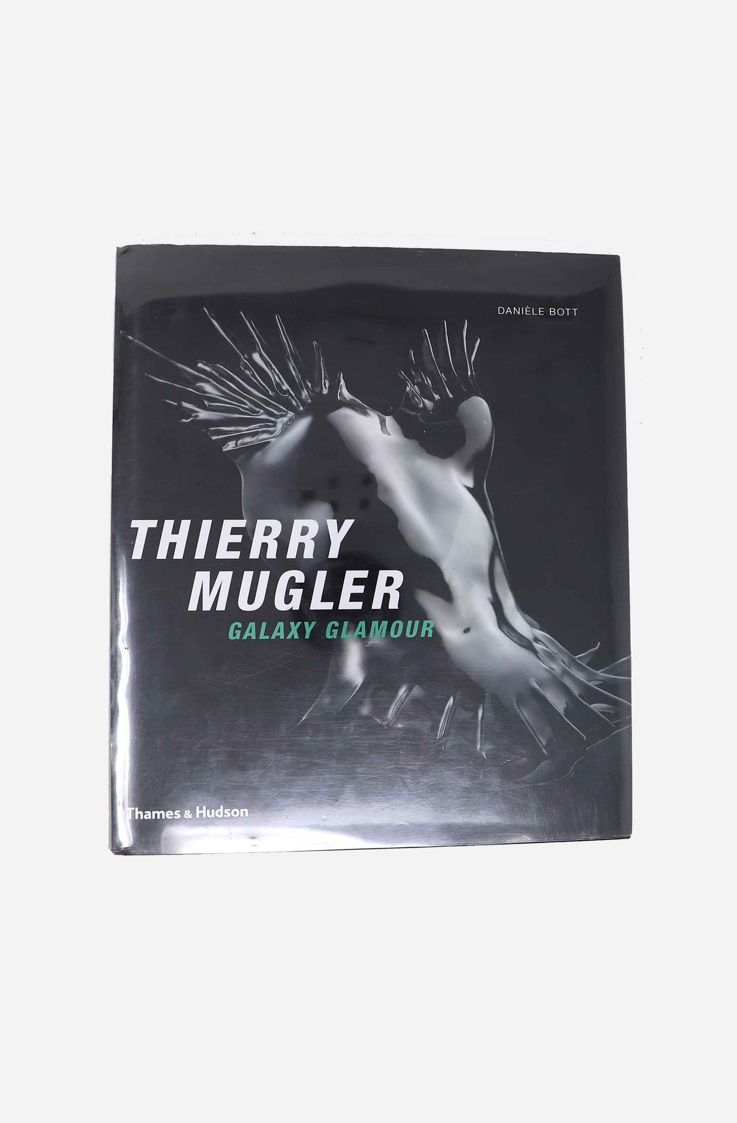 Thierry Mugler – Galaxy Glamour