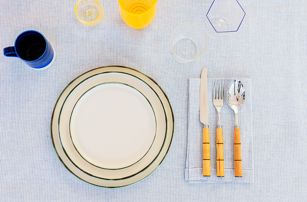 Eagle & Hodges Thin Blue & White Napkin Single