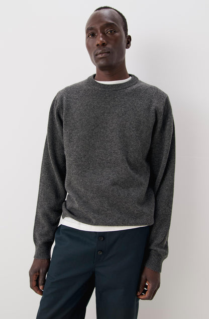 The Classic Cashmere Crew Neck