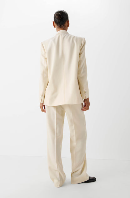 The White Tuxedo Jacket