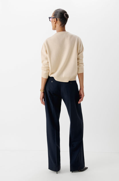 The Classic Cashmere V-Neck