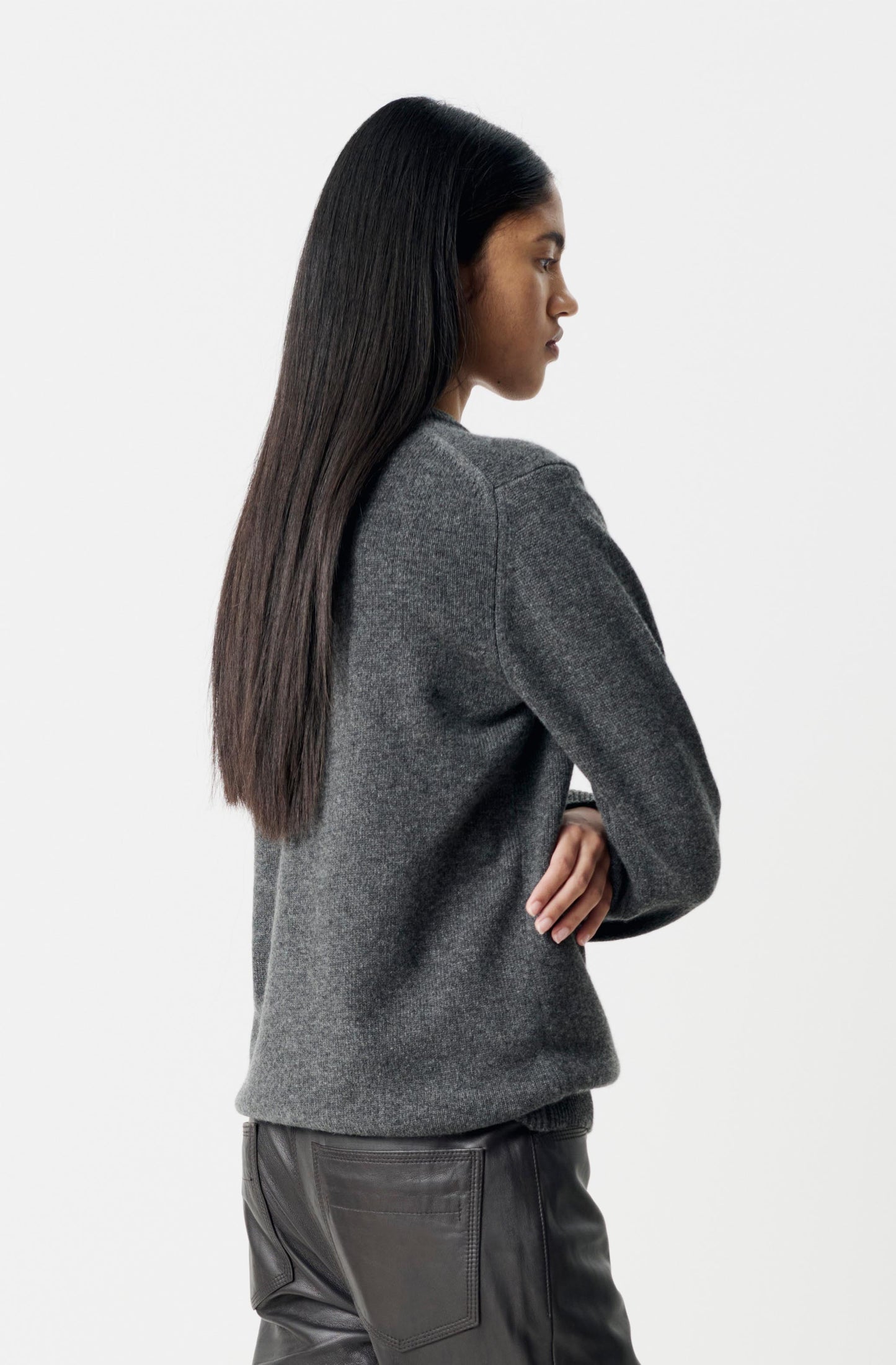 The Classic Cashmere Crew Neck