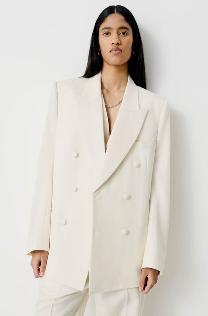 The White Tuxedo Jacket