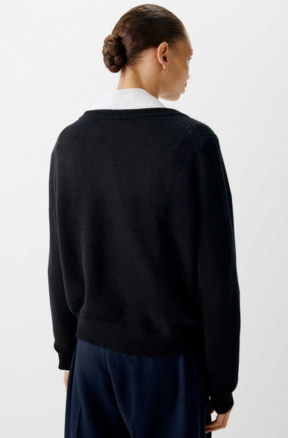 The Classic Cashmere V-Neck