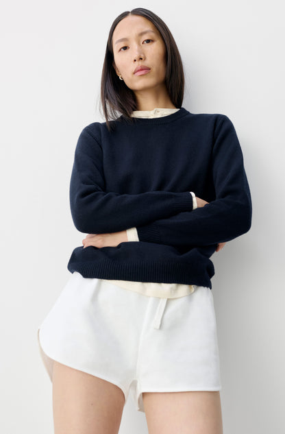 The Classic Cashmere Crew Neck