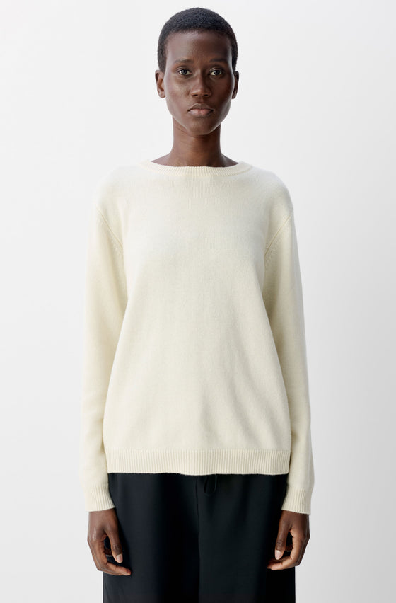 The Classic Cashmere Crew Neck