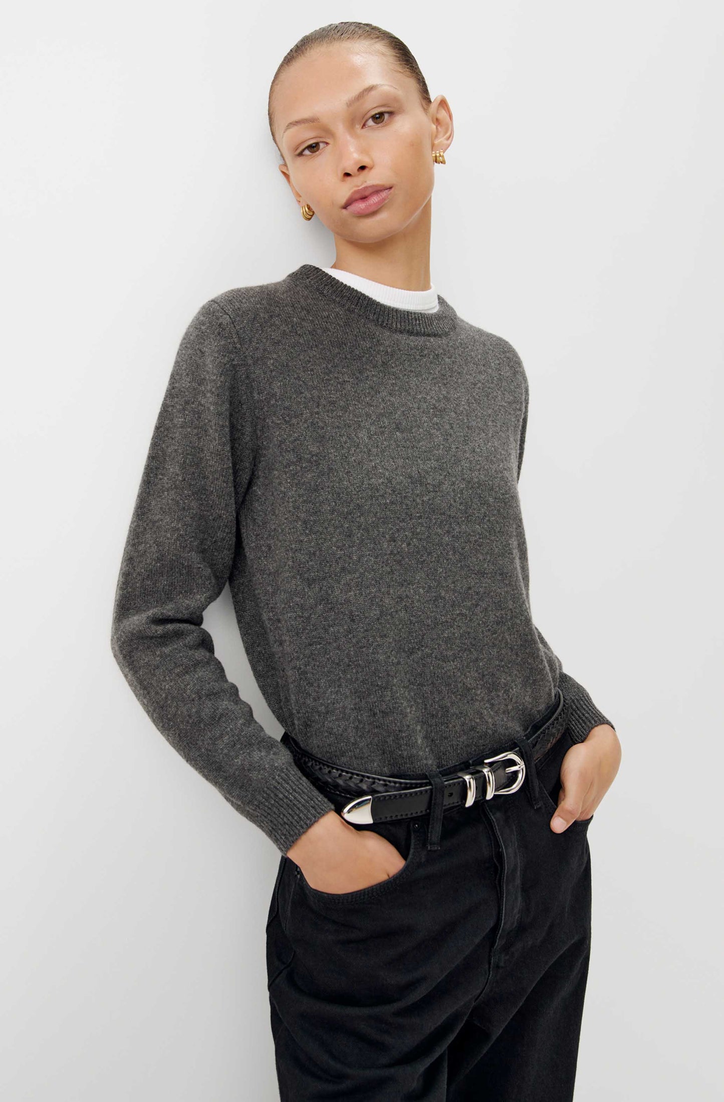 The Classic Cashmere Crew Neck