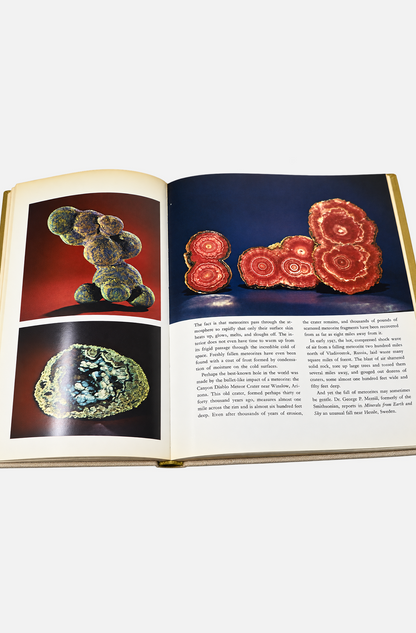 Paul E. Desautels: The Mineral Kingdom - A Ridge Press Book & Madison Square Press