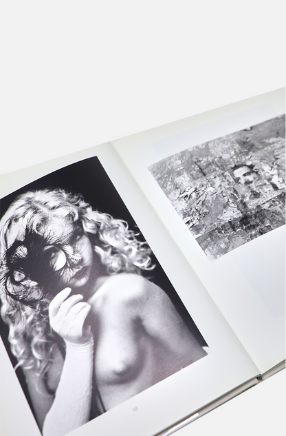 Irina Ionesco: Les Immortelles - Contrejour