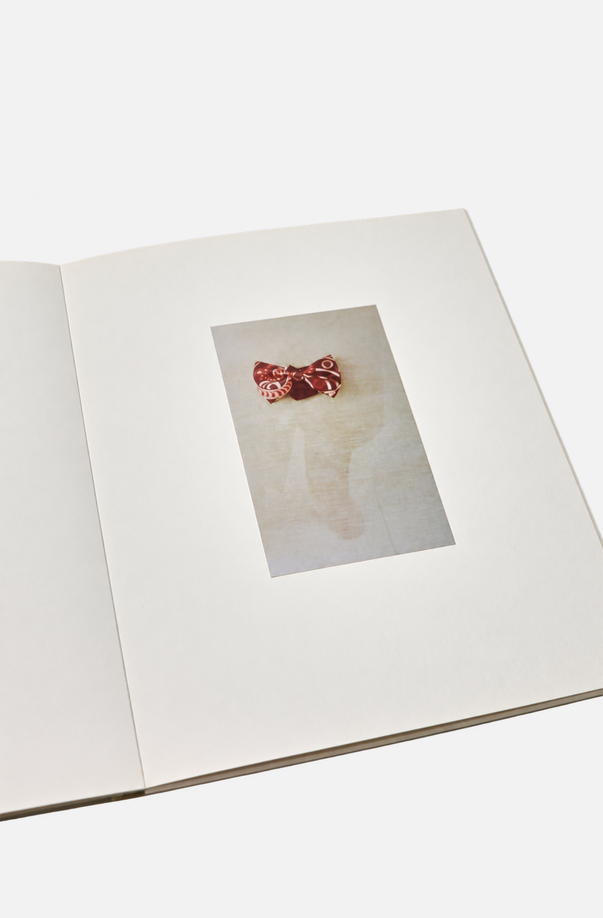 Luigi Ghirri - Taka Ishii Gallery